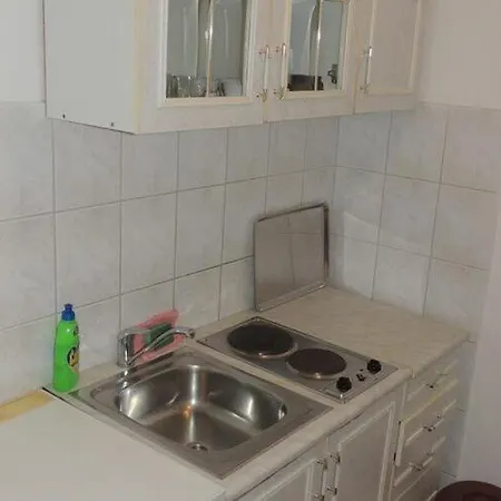 Апартаменты Travarevic - Two-bedroom 4 Adults No1 *